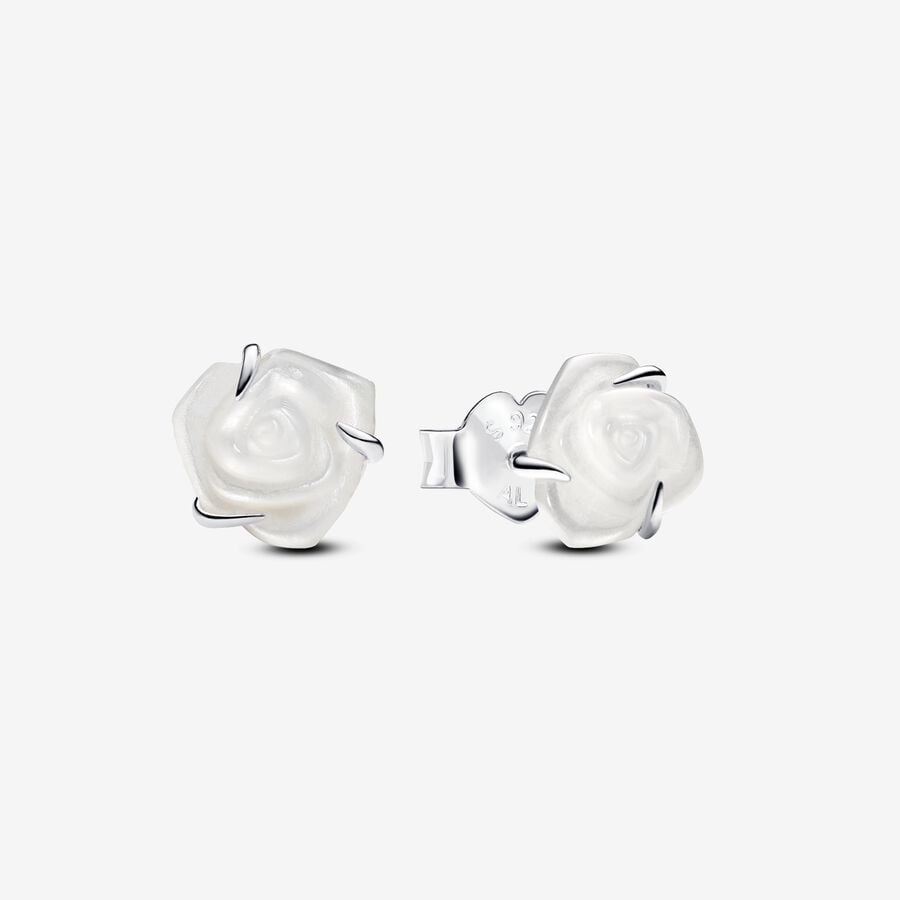 White Rose in Bloom Stud