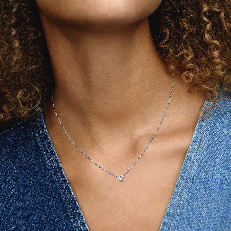Triple Stone Heart Collier
