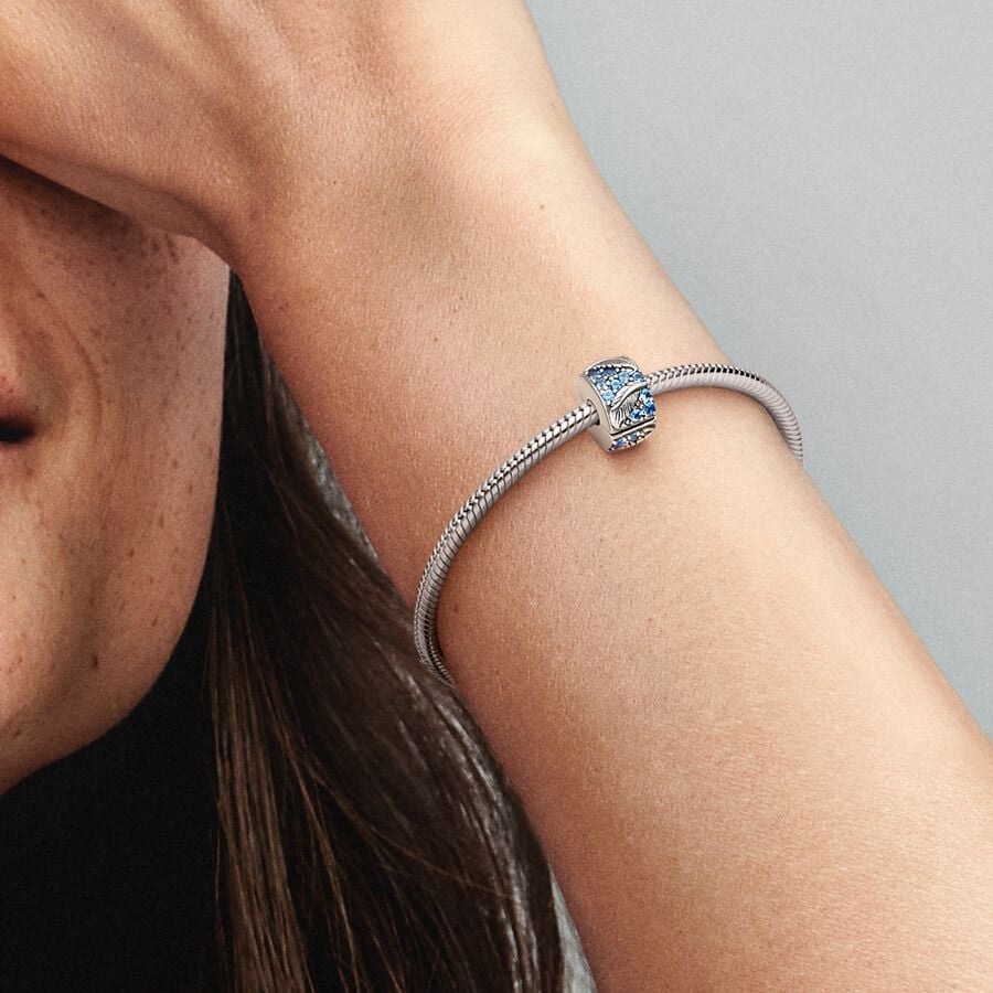 Curved Feather & Pavé Clip