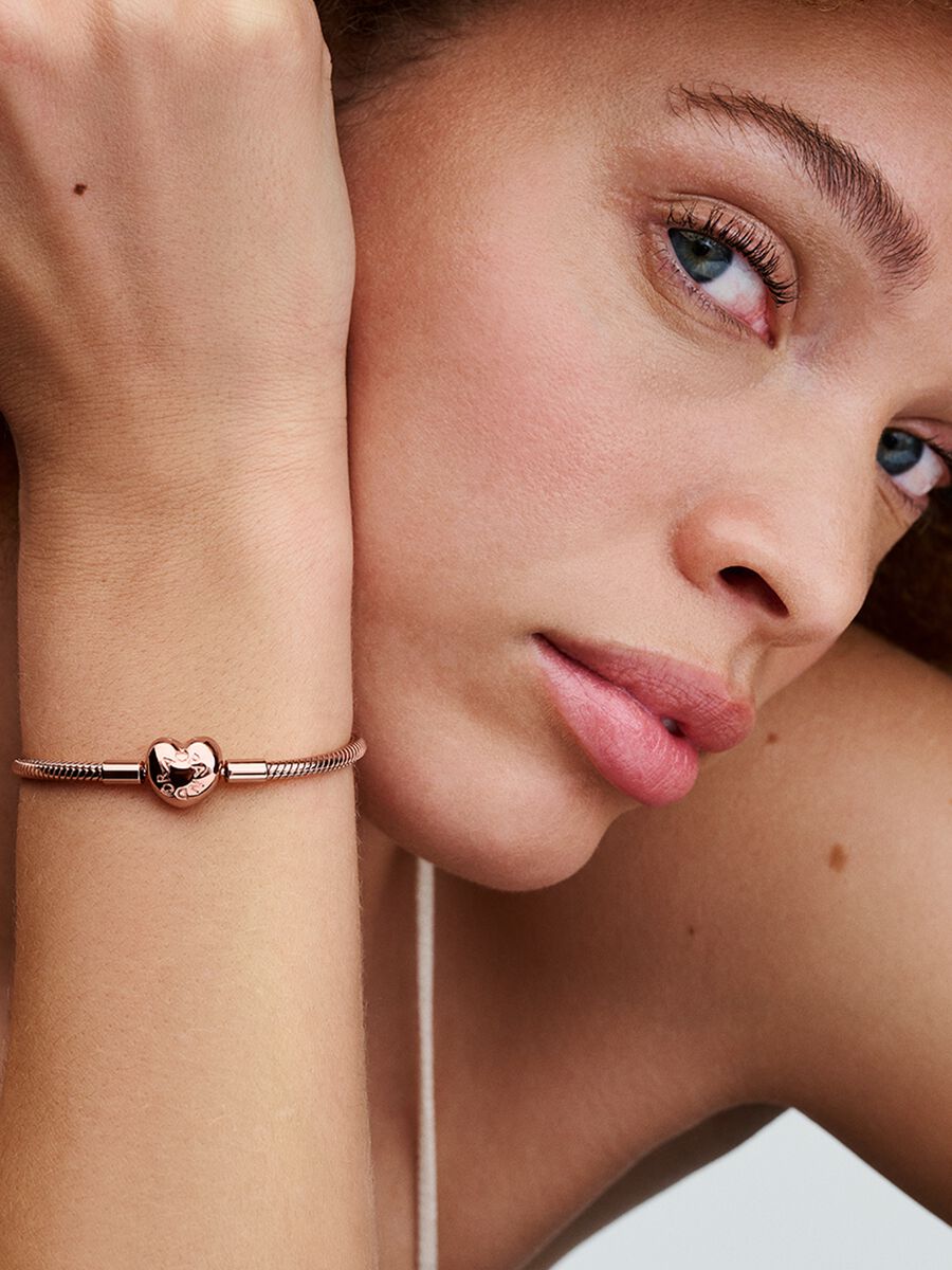 Moments Heart Clasp Snake Chain Rose