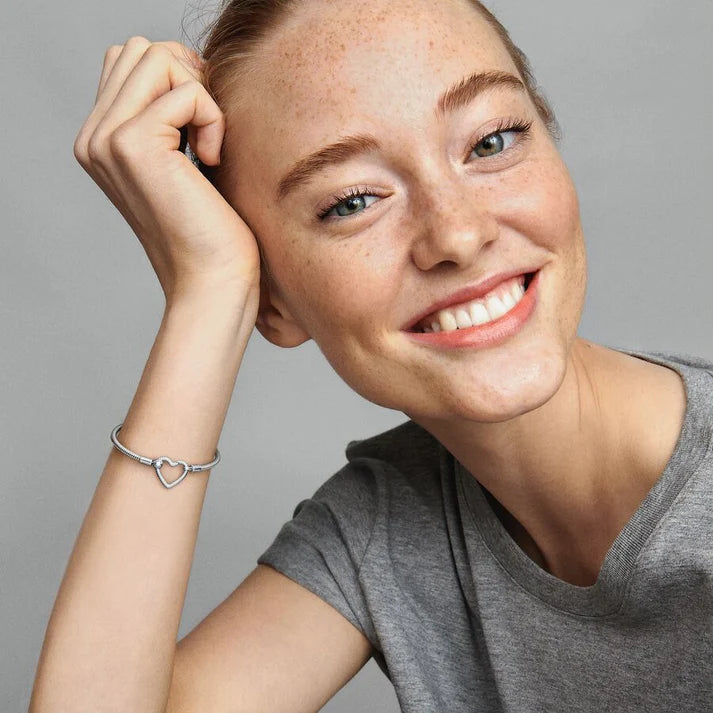 Heart Closure Snake Chain Bracelet